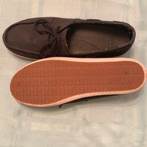 Sanuk women’s shoe